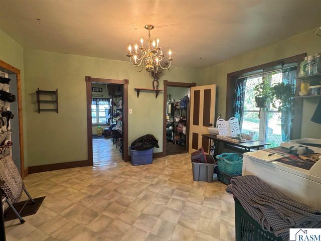 48330 206th Street, Lake Crystal, MN 56001