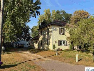 48330 206th Street, Lake Crystal, MN 56001