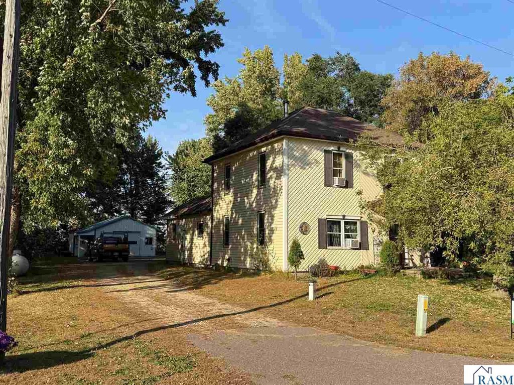 48330 206th Street, Lake Crystal, MN 56001