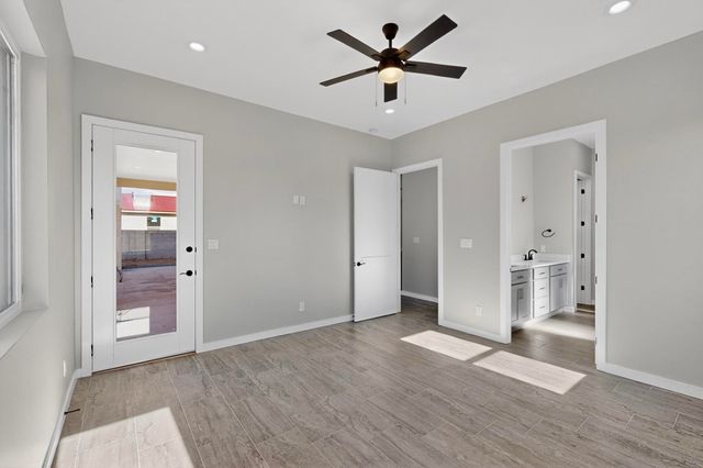 1701 Nancy Lopez, Rio Communities, NM 87002