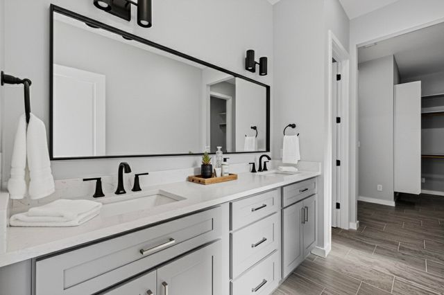 1701 Nancy Lopez, Rio Communities, NM 87002