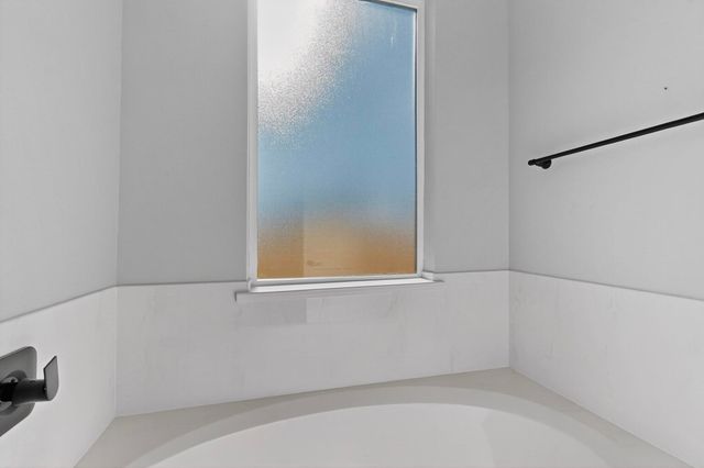 1701 Nancy Lopez, Rio Communities, NM 87002