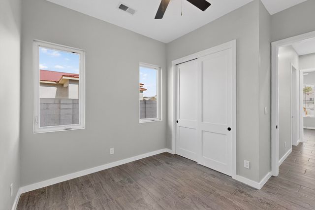 1701 Nancy Lopez, Rio Communities, NM 87002