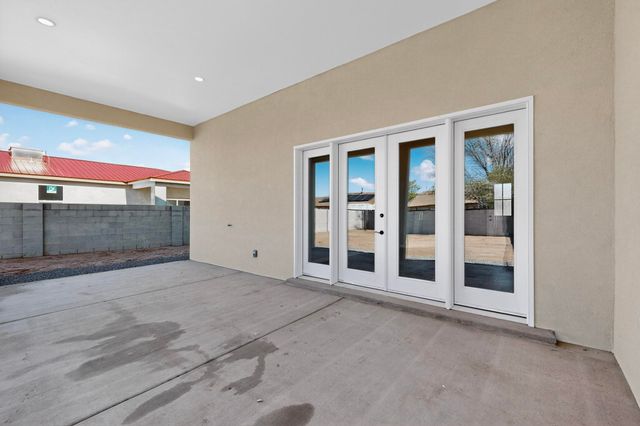 1701 Nancy Lopez, Rio Communities, NM 87002