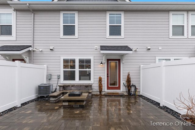 6738 Promenade Street, Rockford, MI 49341