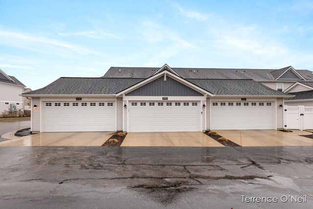 6738 Promenade Street, Rockford, MI 49341