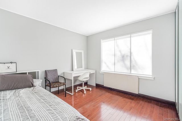 40 Wellington Ct 2a, Staten Island, NY 10314