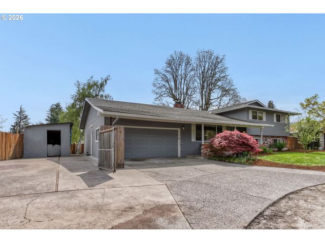 5050 Se ROBIN Ct, Milwaukie, OR 97267
