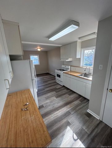 944 Union Street B, Bohemia, NY 11716