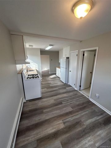 944 Union Street B, Bohemia, NY 11716