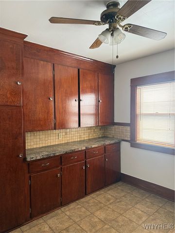 84 West Hazeltine Avenue 2, Tonawanda, NY 14217