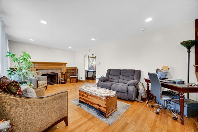 3445 N Schultz Drive, Lansing, IL 60438