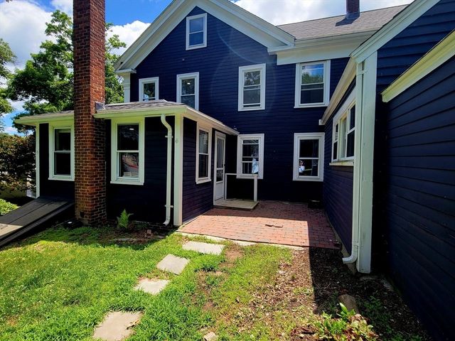 136 Commonwealth Rd 2, Wayland, MA 01778