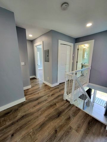 136 Commonwealth Rd 2, Wayland, MA 01778