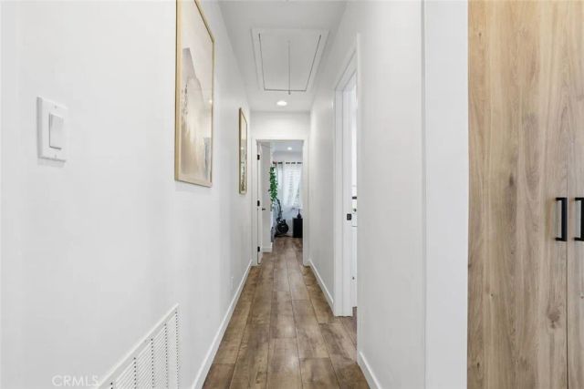 7042 Morse Avenue, North Hollywood, CA 91605