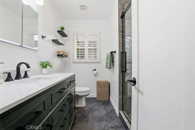 7042 Morse Avenue, North Hollywood, CA 91605