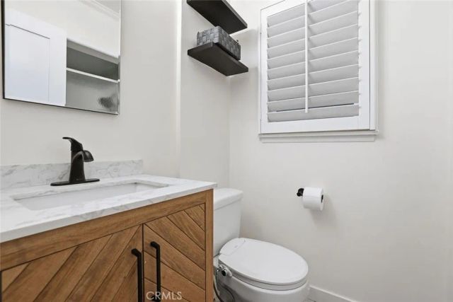 7042 Morse Avenue, North Hollywood, CA 91605