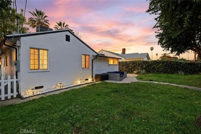 7042 Morse Avenue, North Hollywood, CA 91605