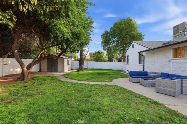 7042 Morse Avenue, North Hollywood, CA 91605
