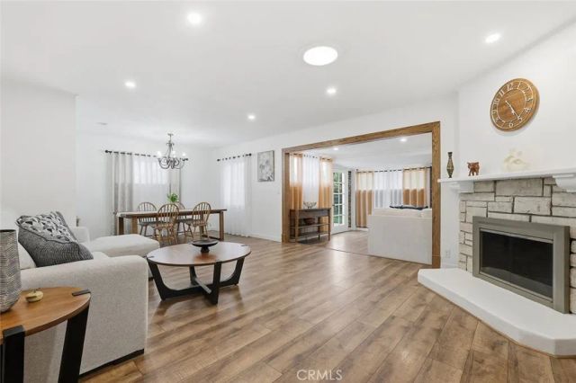 7042 Morse Avenue, North Hollywood, CA 91605