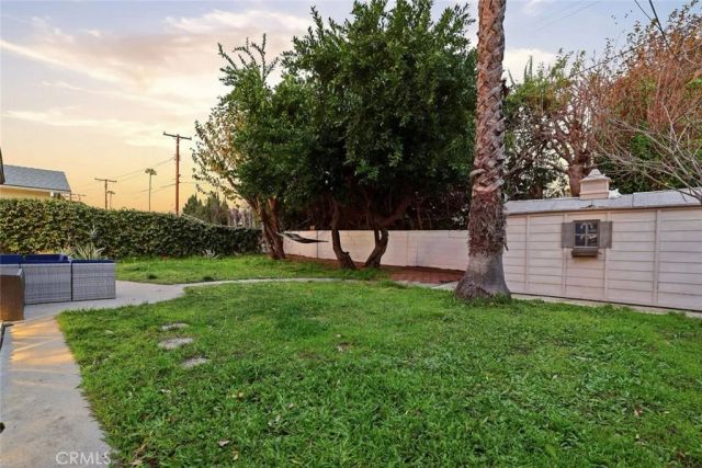 7042 Morse Avenue, North Hollywood, CA 91605