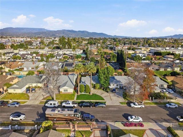 7042 Morse Avenue, North Hollywood, CA 91605