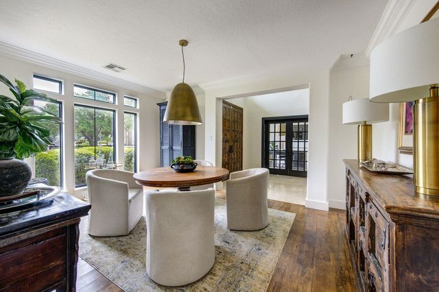 1602 Keenen Ct, Houston, TX 77077