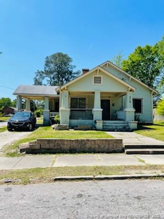 214 Nimocks Avenue, Fayetteville, NC 28301