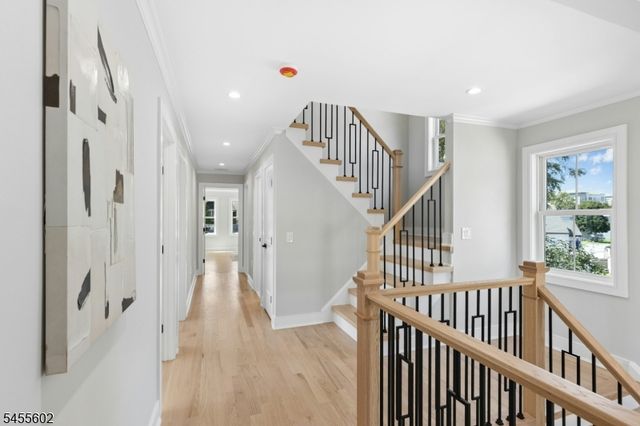 28 Pershing Ave, Cranford Twp., NJ 07016