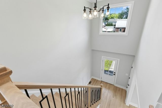 28 Pershing Ave, Cranford Twp., NJ 07016