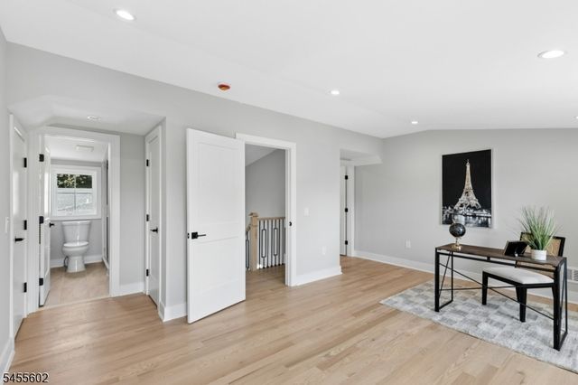 28 Pershing Ave, Cranford Twp., NJ 07016