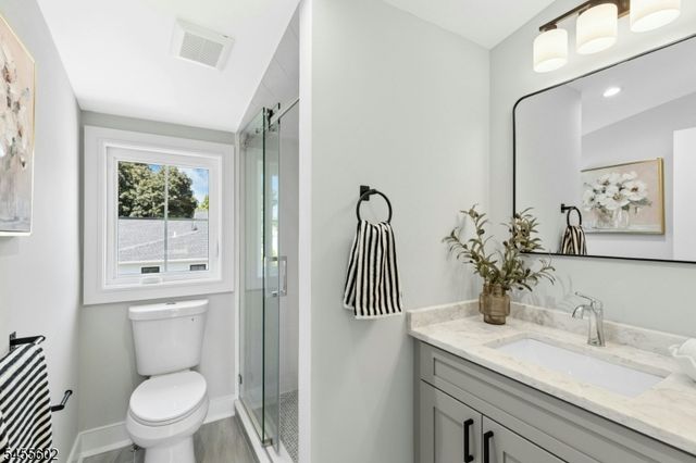 28 Pershing Ave, Cranford Twp., NJ 07016