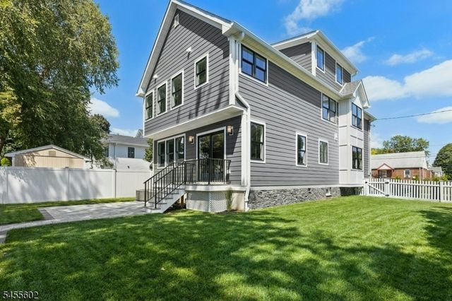 28 Pershing Ave, Cranford Twp., NJ 07016