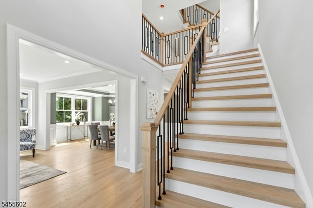 28 Pershing Ave, Cranford Twp., NJ 07016