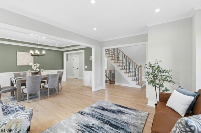 28 Pershing Ave, Cranford Twp., NJ 07016