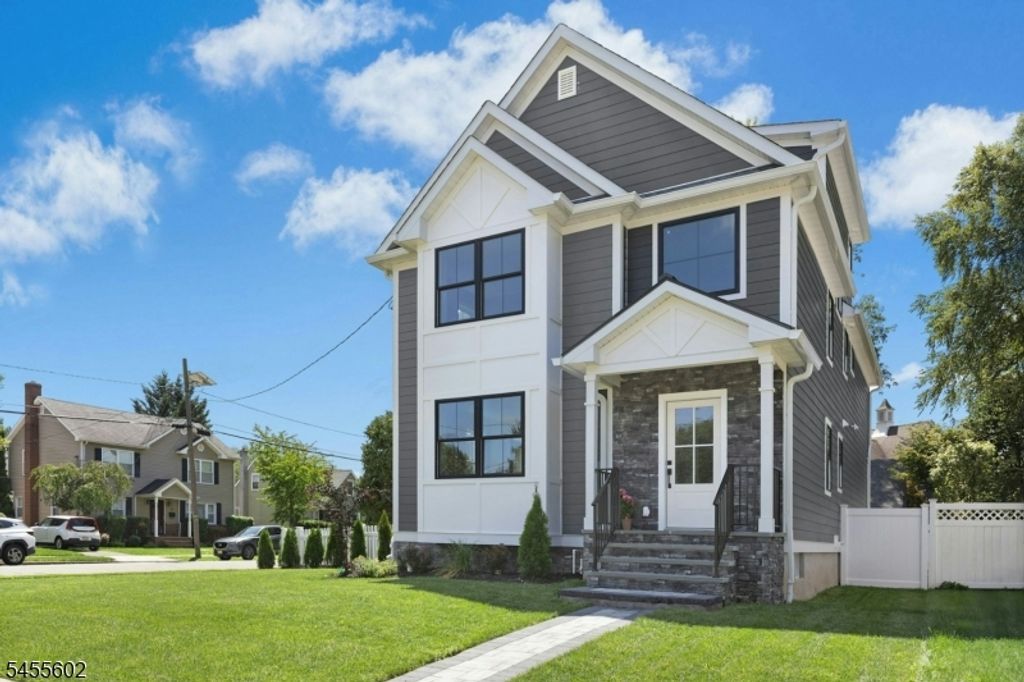 28 Pershing Ave, Cranford Twp., NJ 07016 — photo 4