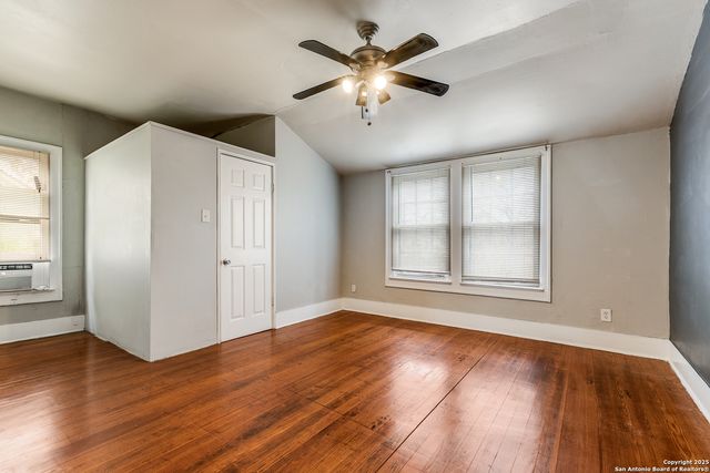 807 Lullwood, San Antonio, TX 78212