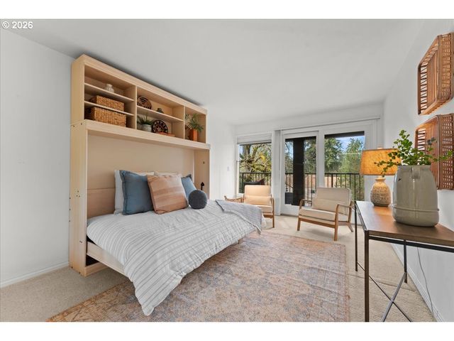 100 LEONARD St 3-2, Lake Oswego, OR 97034