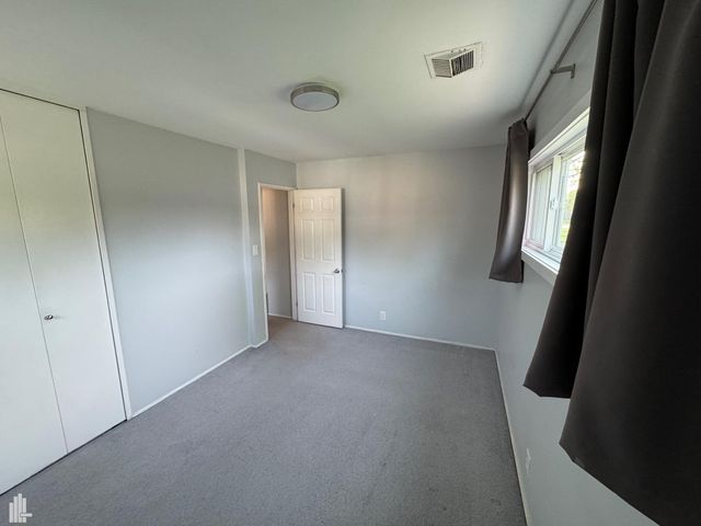 1337 Wacon Drive, Troy, MI 48083