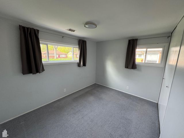 1337 Wacon Drive, Troy, MI 48083