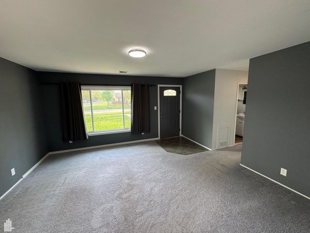 1337 Wacon Drive, Troy, MI 48083