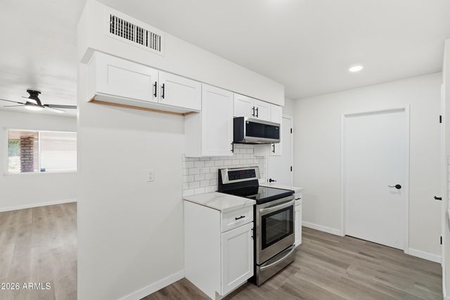 10528 W SARATOGA Circle, Sun City, AZ 85351