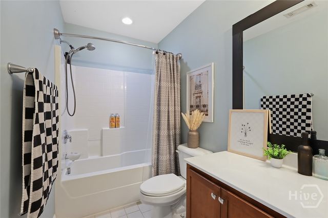 7 Night Heron Way, Port Wentworth, GA 31407