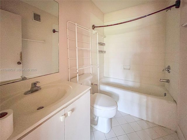 1270 SE 28th Ct 202, Homestead, FL 33035