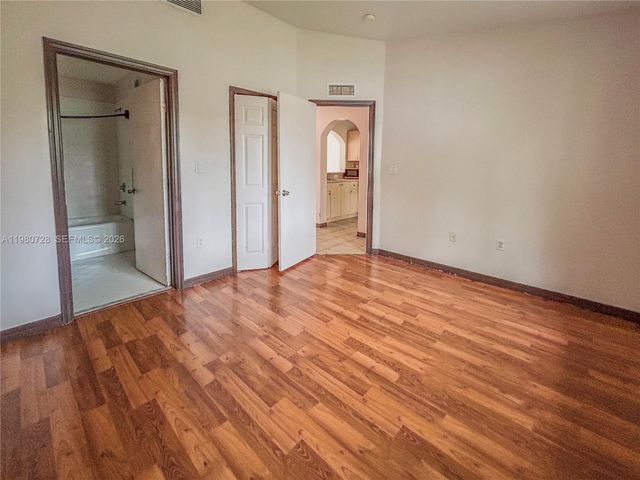 1270 SE 28th Ct 202, Homestead, FL 33035