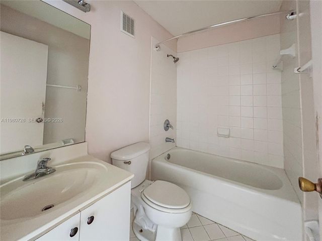 1270 SE 28th Ct 202, Homestead, FL 33035