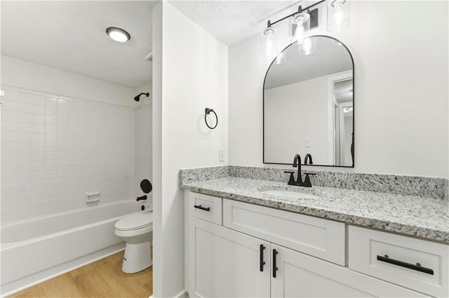 2263 Wellington Circle, Lithonia, GA 30058