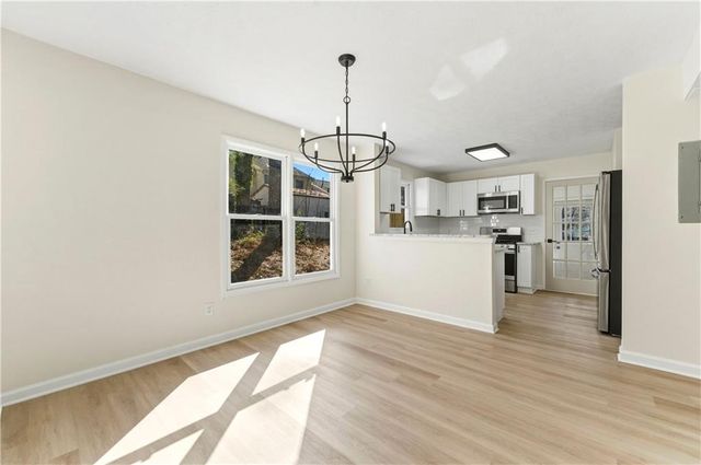 2263 Wellington Circle, Lithonia, GA 30058