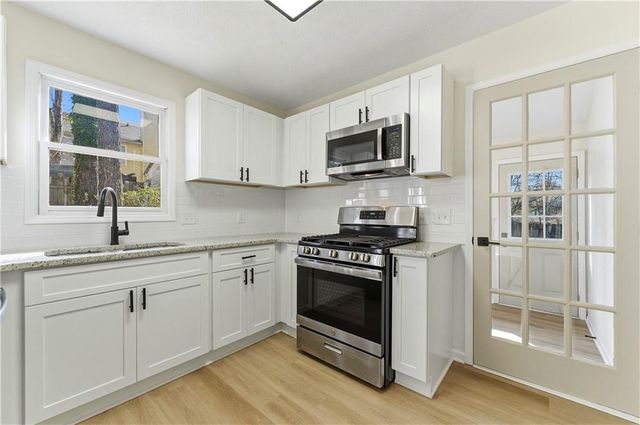 2263 Wellington Circle, Lithonia, GA 30058