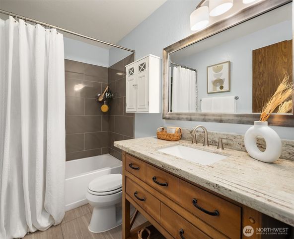 14658 204th Avenue SE, Renton, WA 98059
